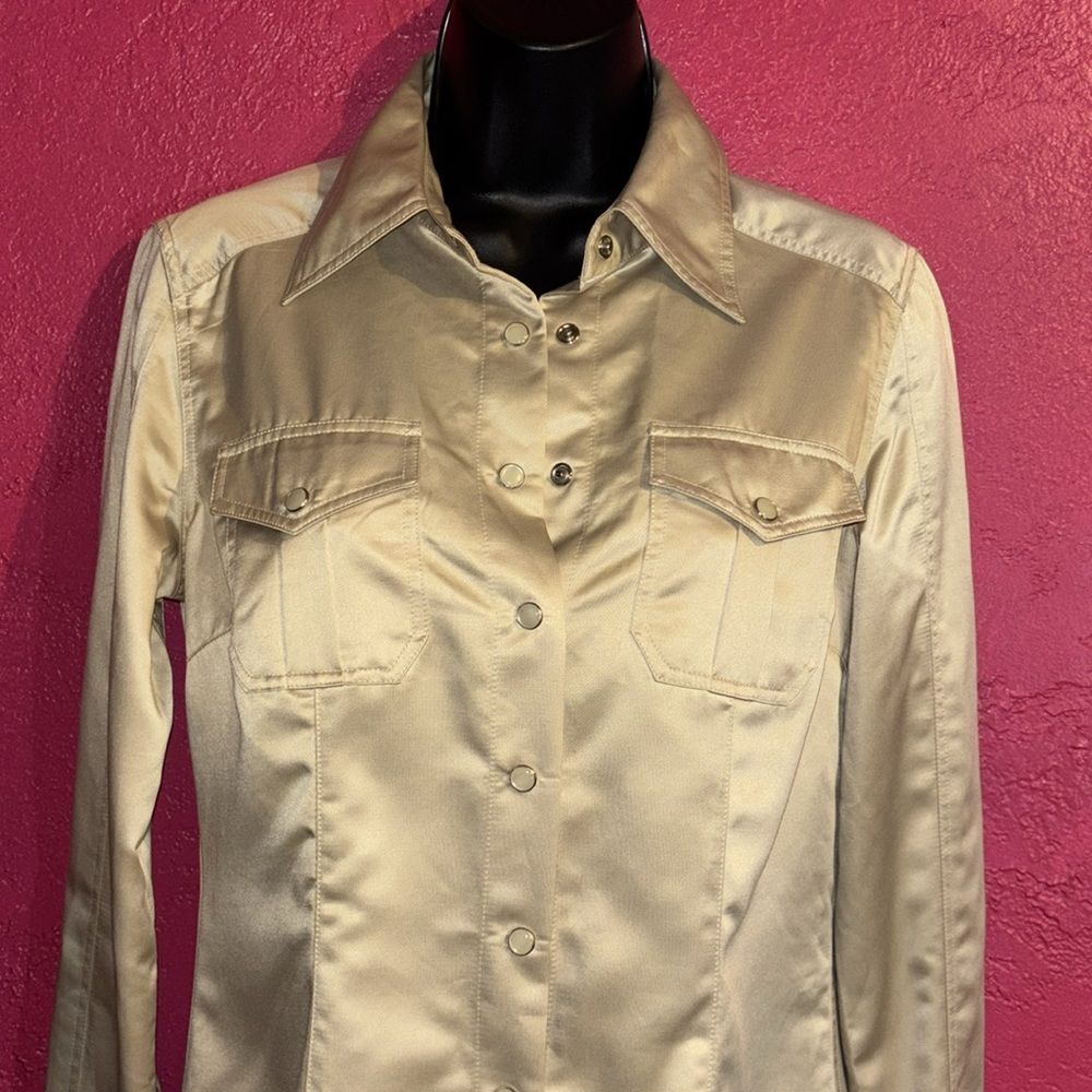 Tommy Hilfiger country western cream Satiny Button Down Shirt. Sz S